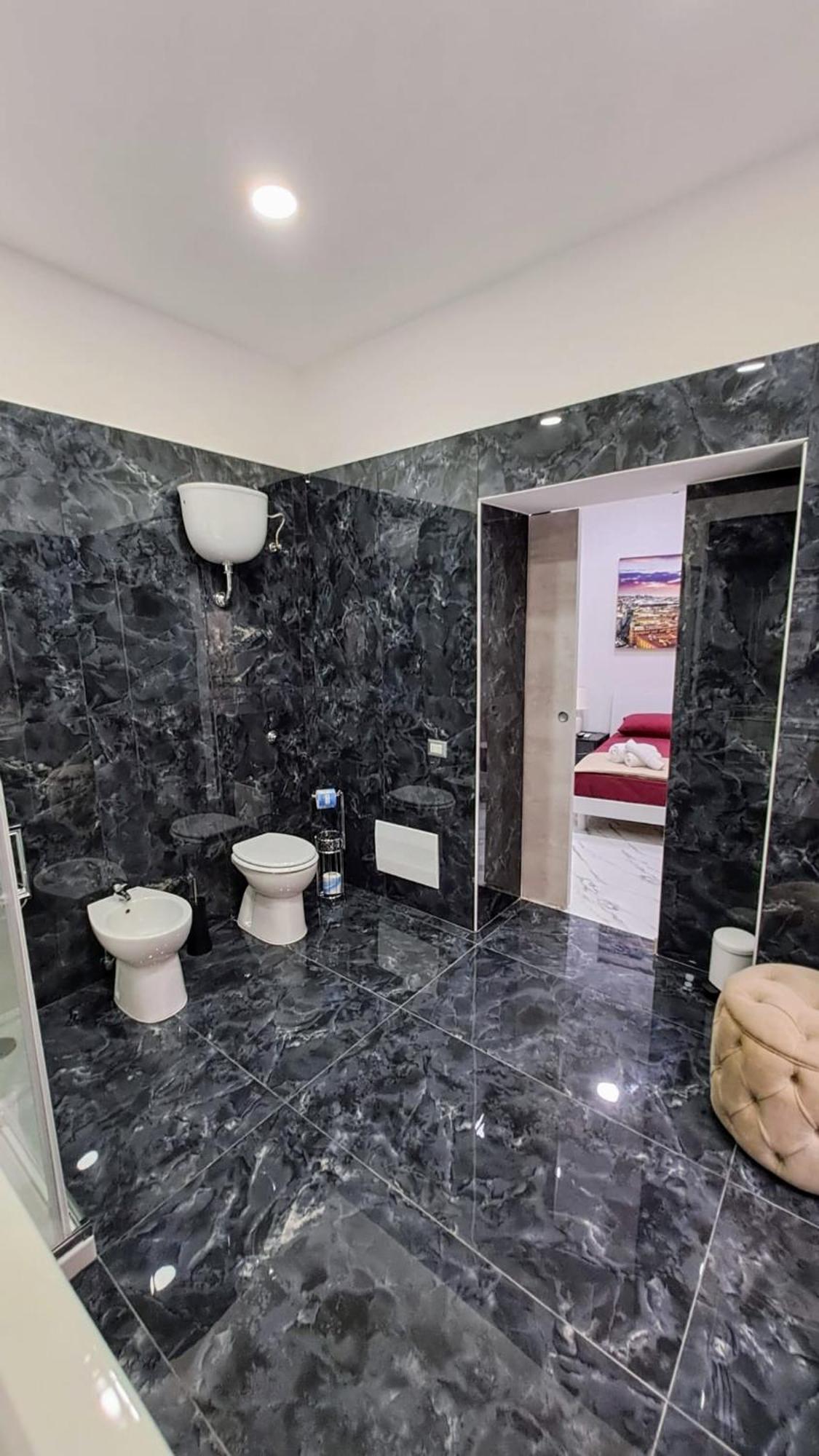 Hotel La Finestra Sul Borgo Neapol Zewnętrze zdjęcie