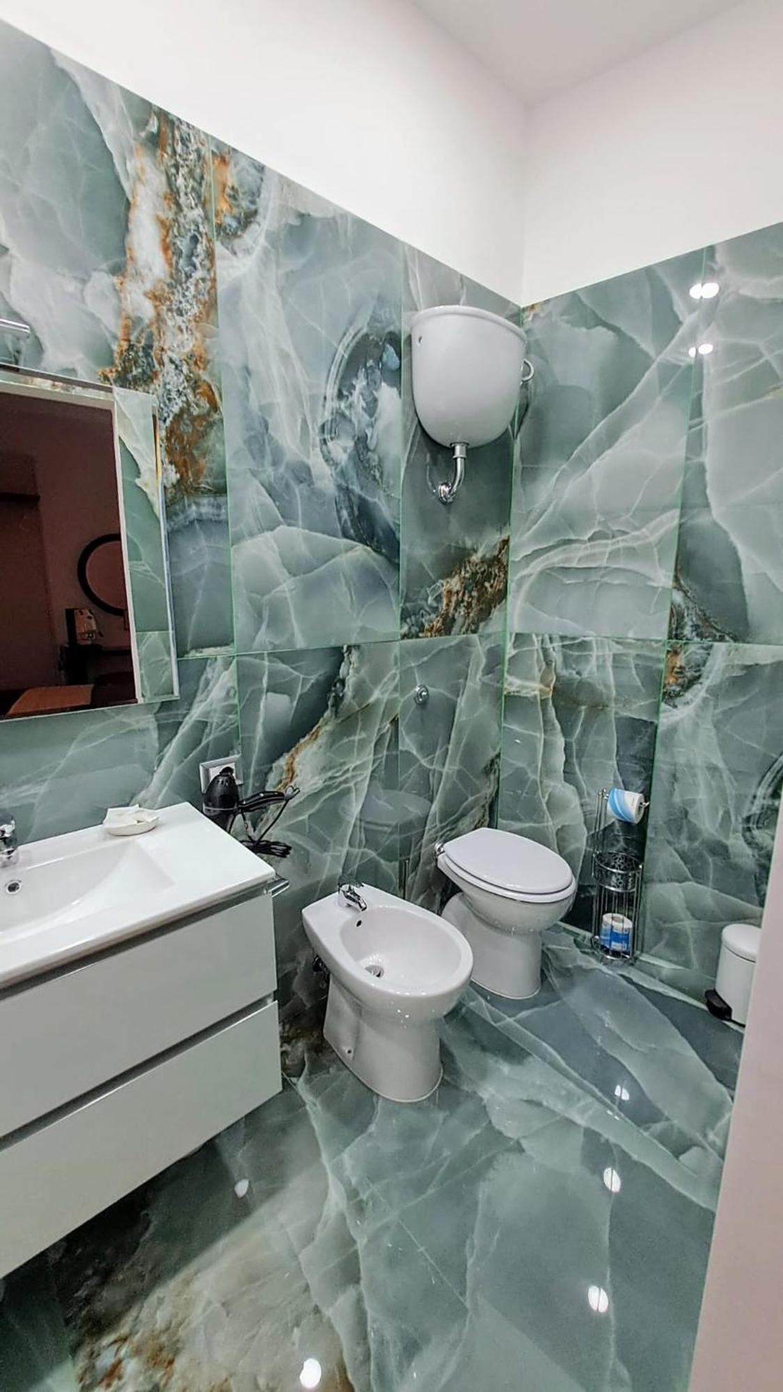 Hotel La Finestra Sul Borgo Neapol Zewnętrze zdjęcie