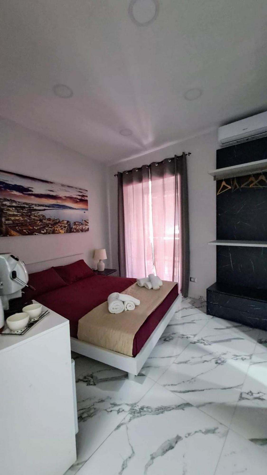 Hotel La Finestra Sul Borgo Neapol Zewnętrze zdjęcie